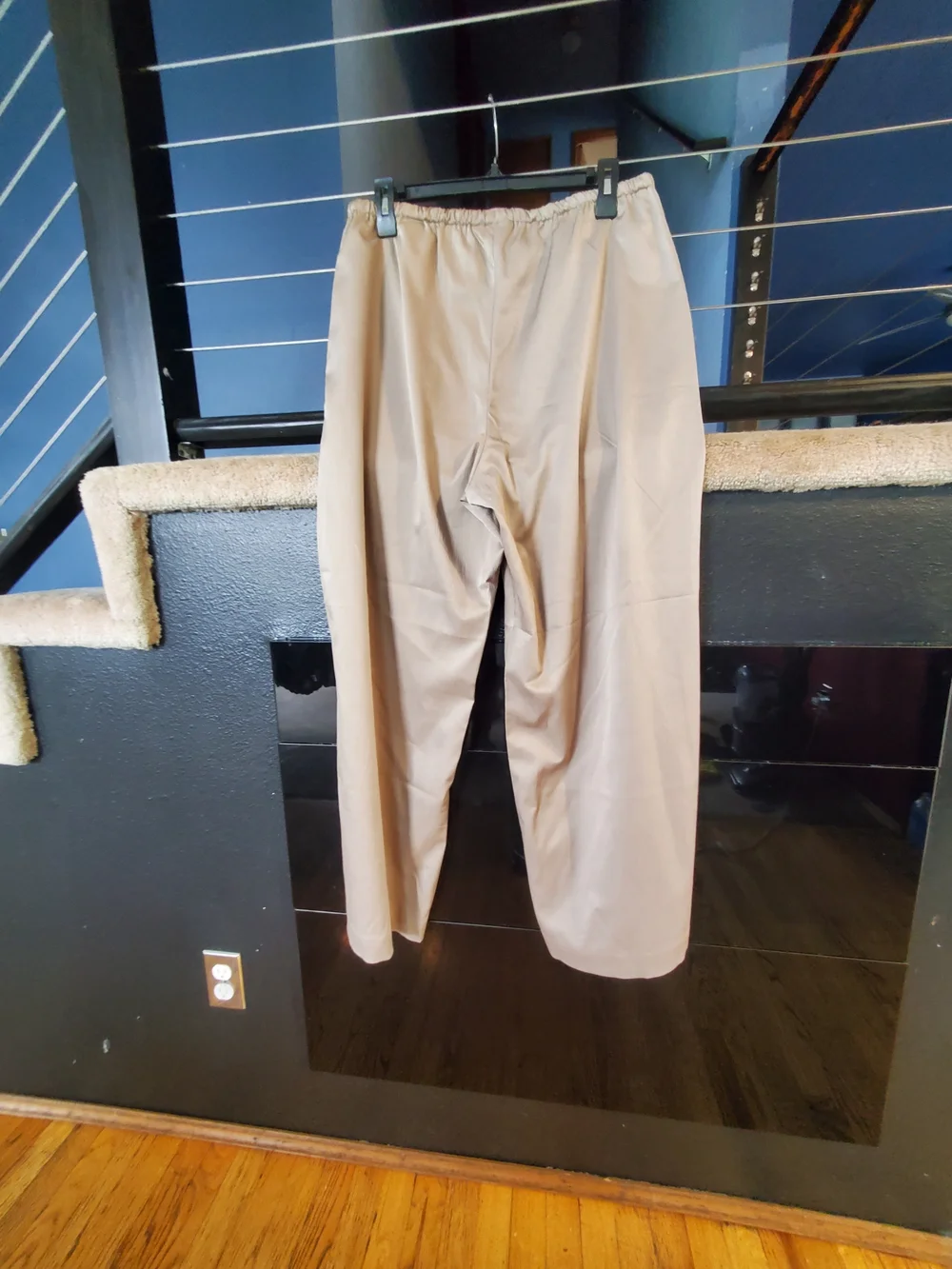 Banana Republic Taupe Wide-Leg Satin-Texture Joggers